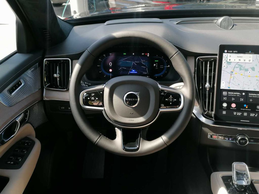 Volvo XC90 2025