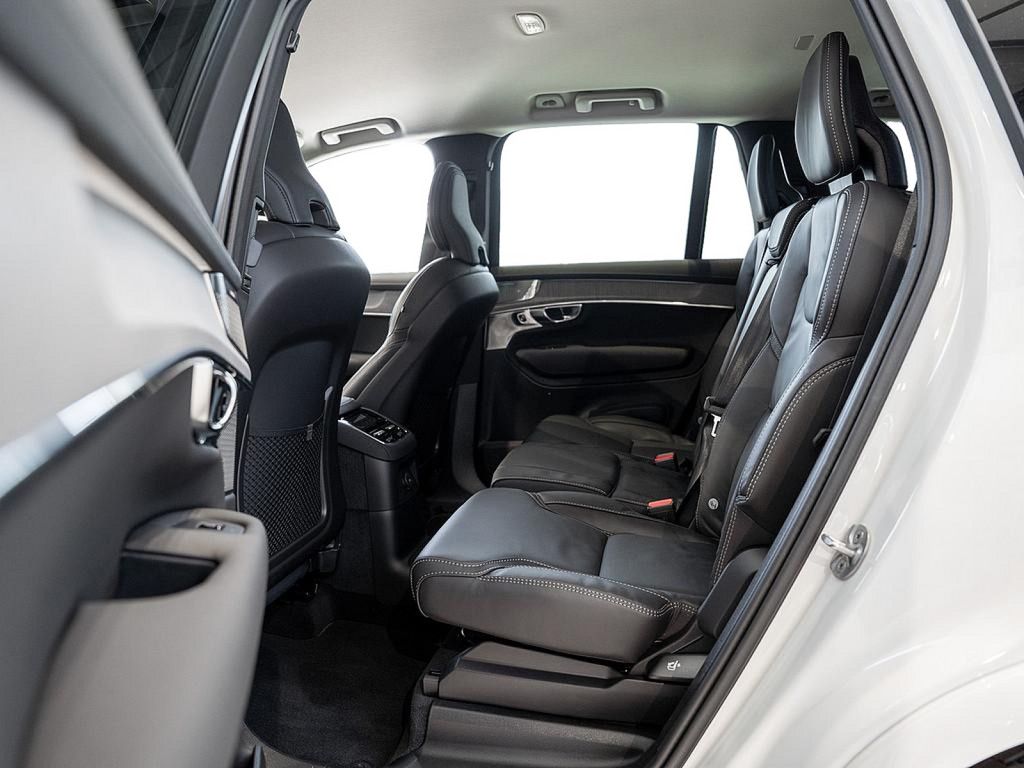 Volvo XC90 2025
