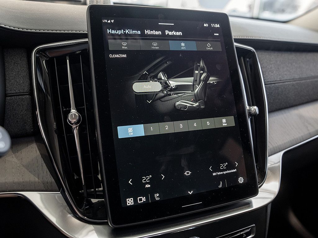 Volvo XC90 2025