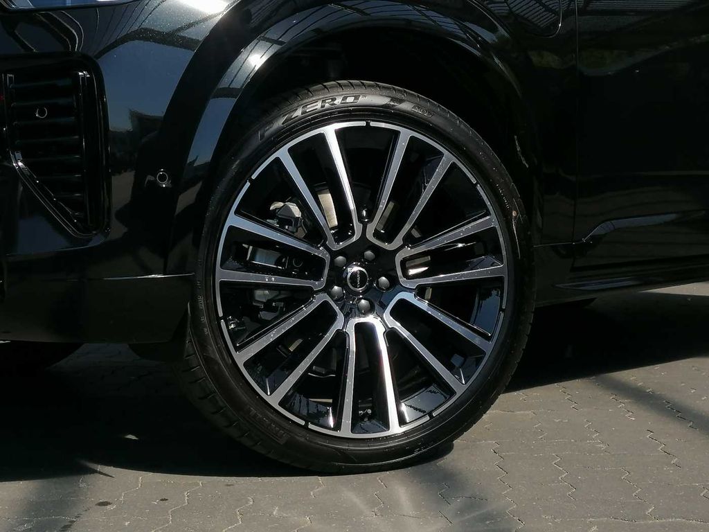 Volvo XC90 2025