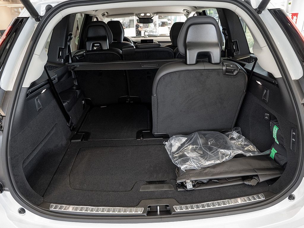 Volvo XC90 2025