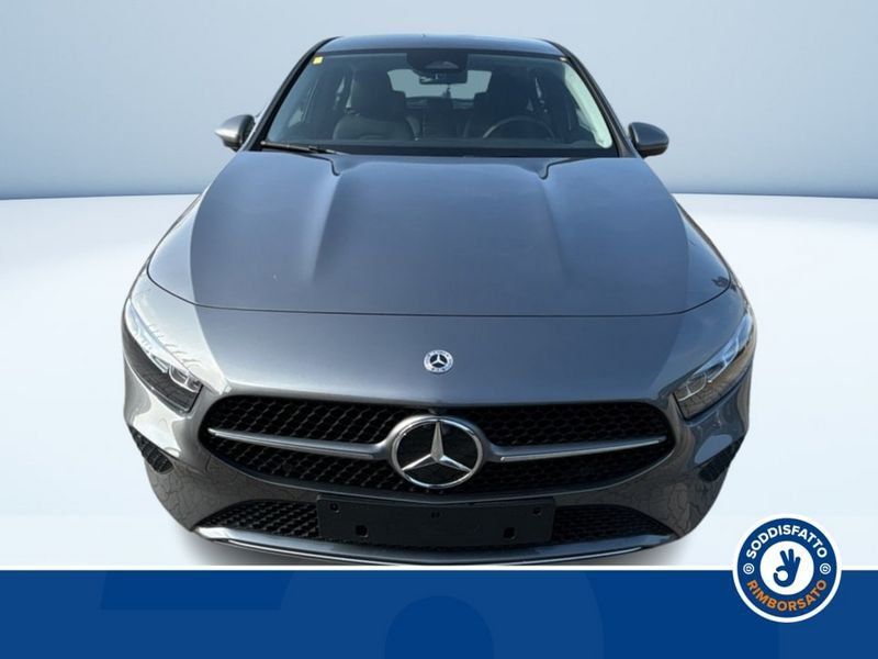 Mercedes-Benz A 180 2024