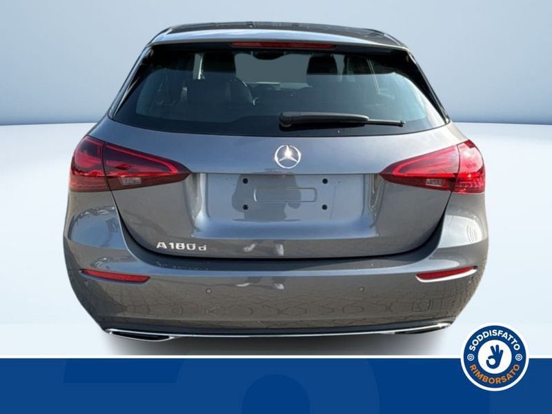 Mercedes-Benz A 180 2024