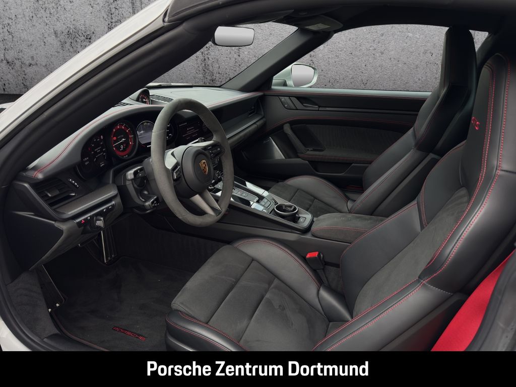 Porsche 992 2024