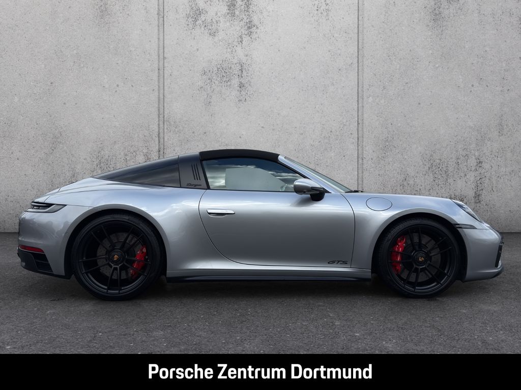 Porsche 992 2024