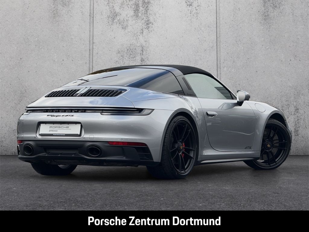 Porsche 992 2024