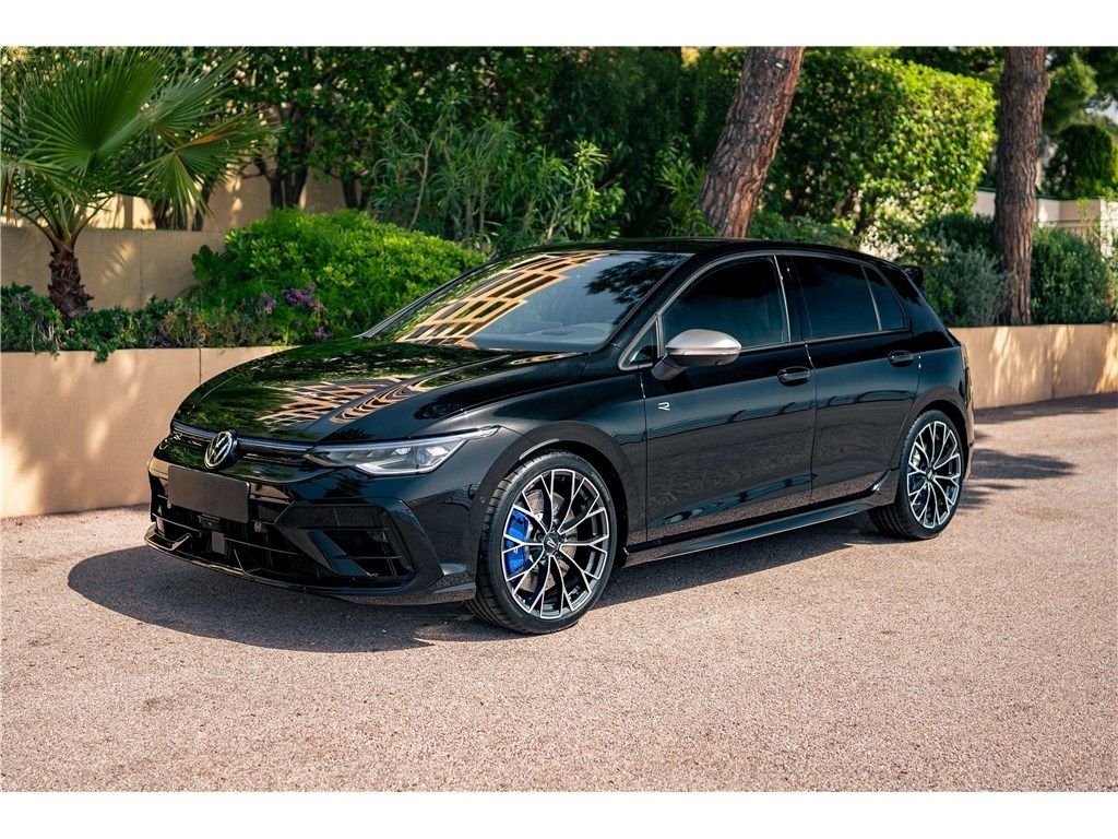 Volkswagen Golf 2025