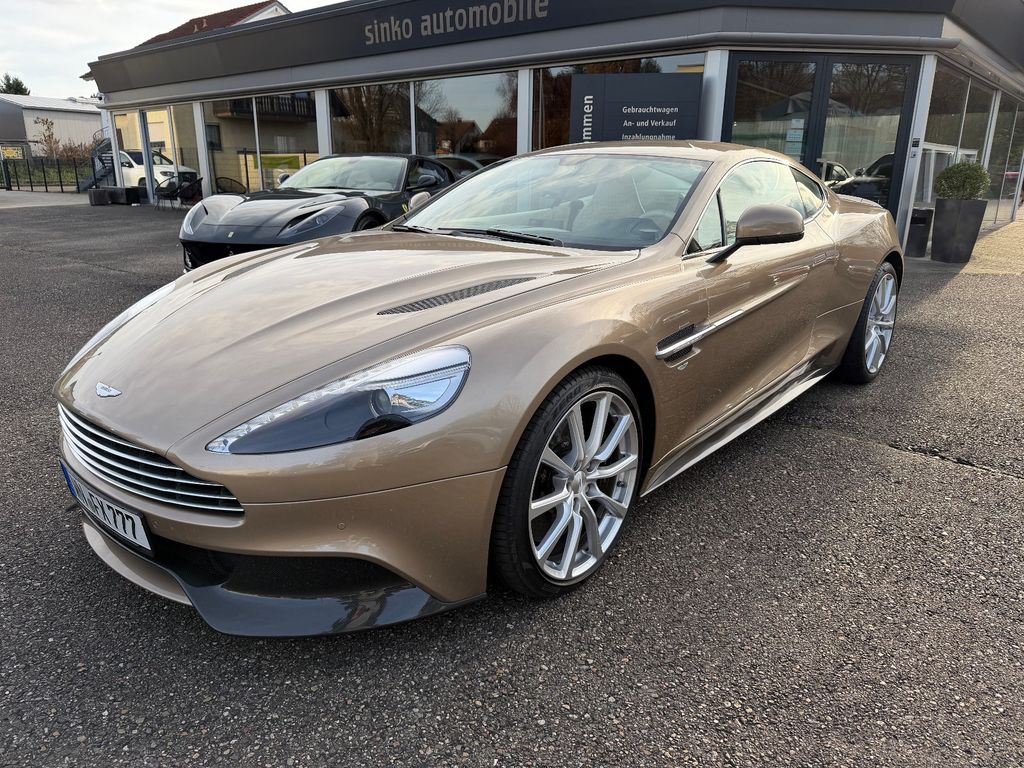 Aston Martin Vanquish 2012
