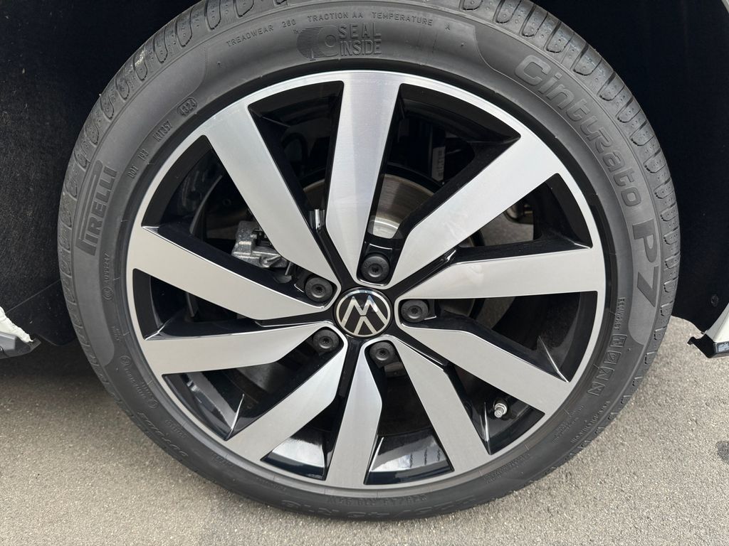 Volkswagen Touran 2025