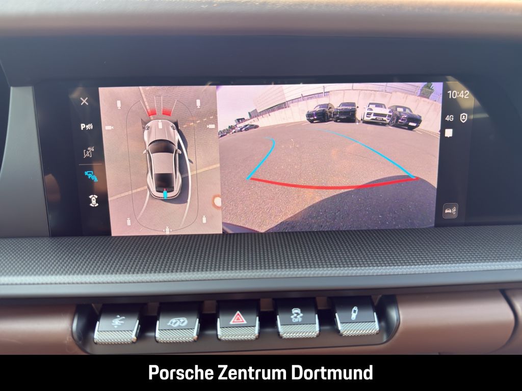 Porsche 992 2025