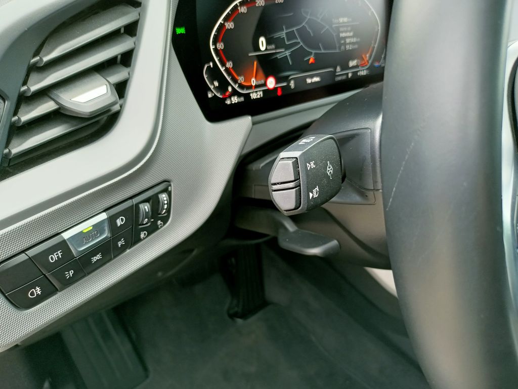 BMW 120 2021