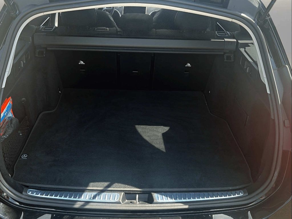 Mercedes-Benz C 220 2023