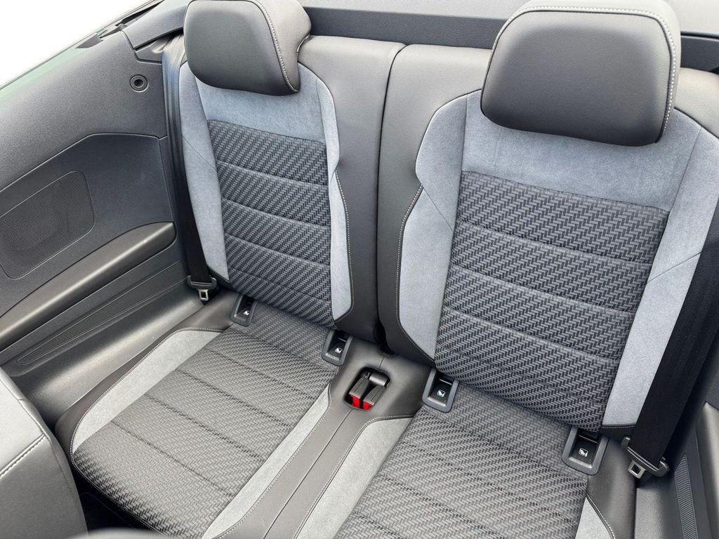 Volkswagen T-Roc 2024