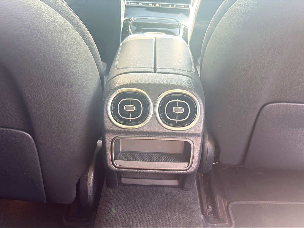 Mercedes-Benz C 220 2023