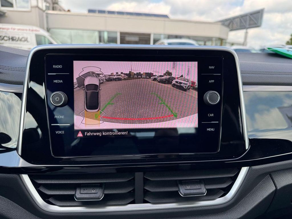 Volkswagen T-Roc 2024