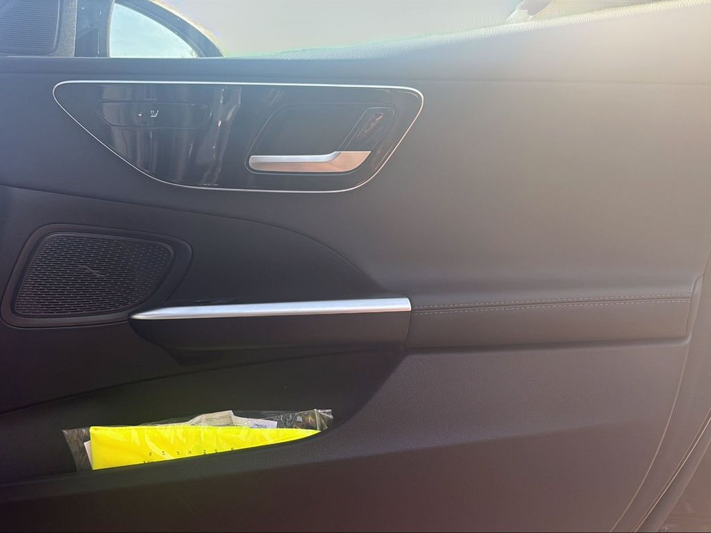 Mercedes-Benz C 220 2023