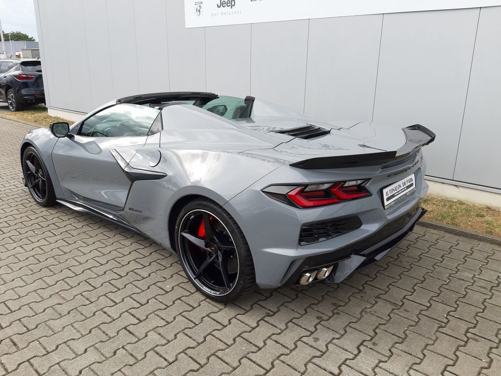 Corvette C8