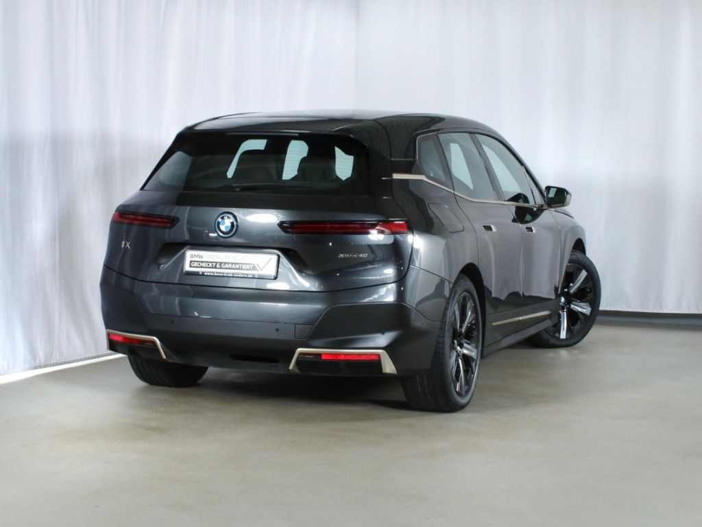 BMW iX 2022