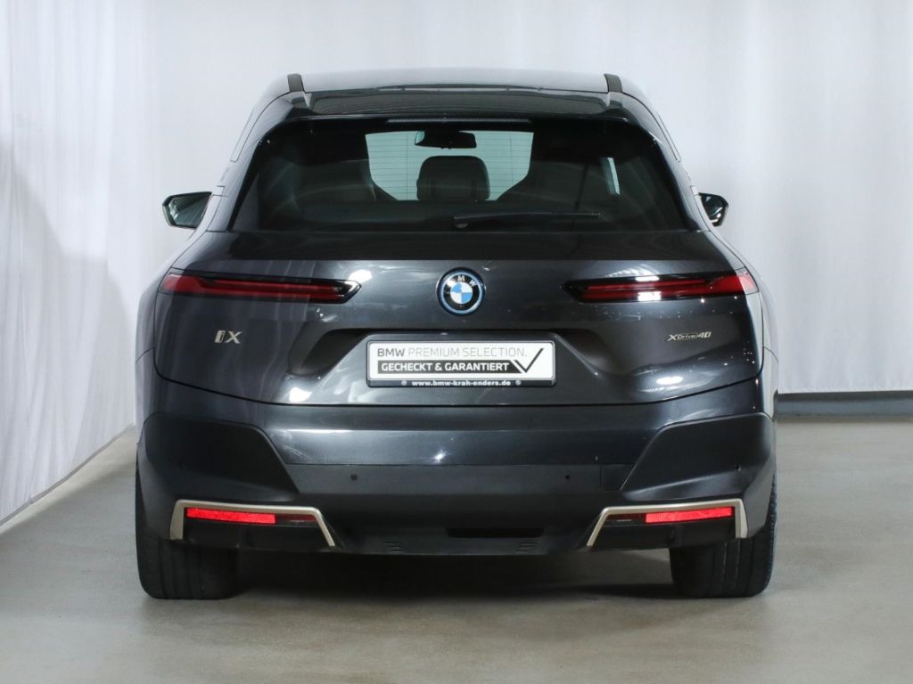 BMW iX 2022