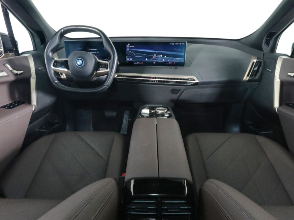 BMW iX 2022