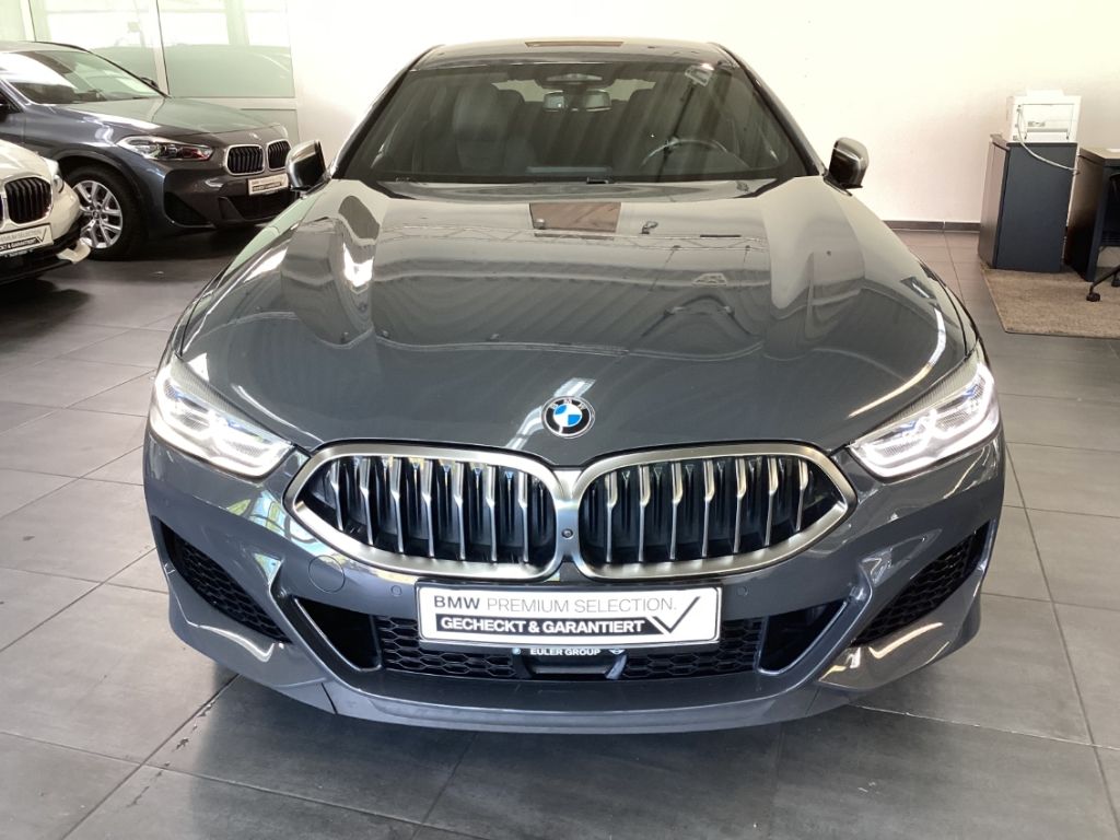 BMW M850 2021