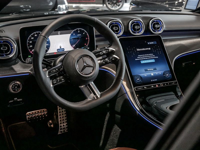 Mercedes-Benz CLE 220 2025