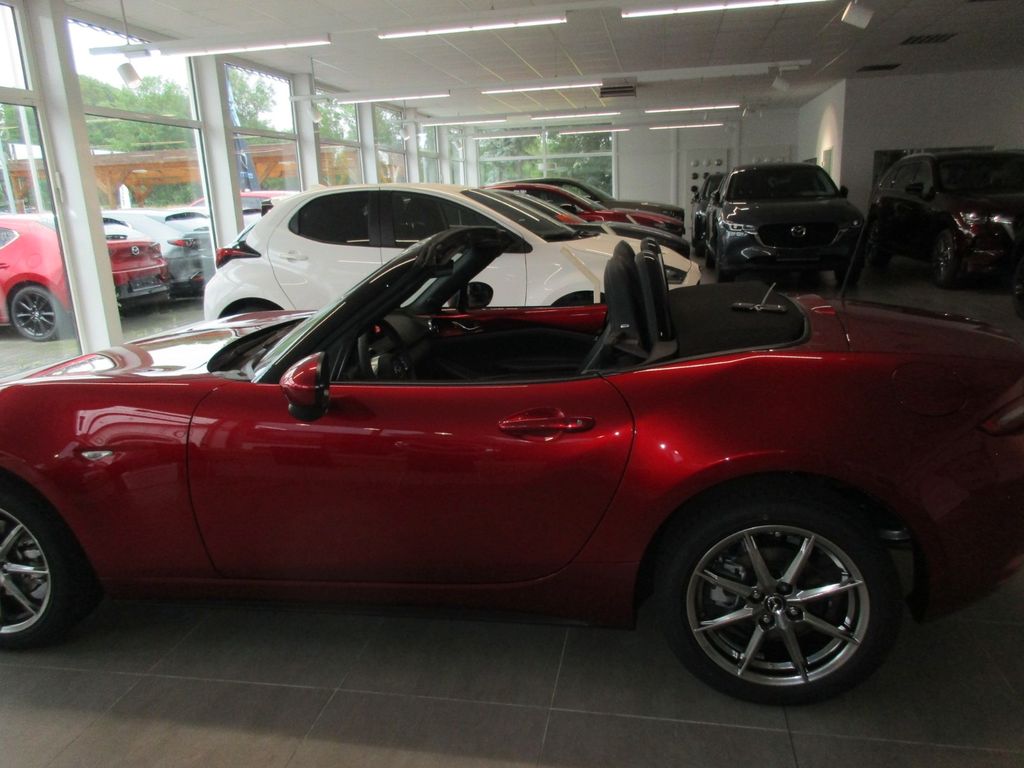 Mazda MX-5 2025