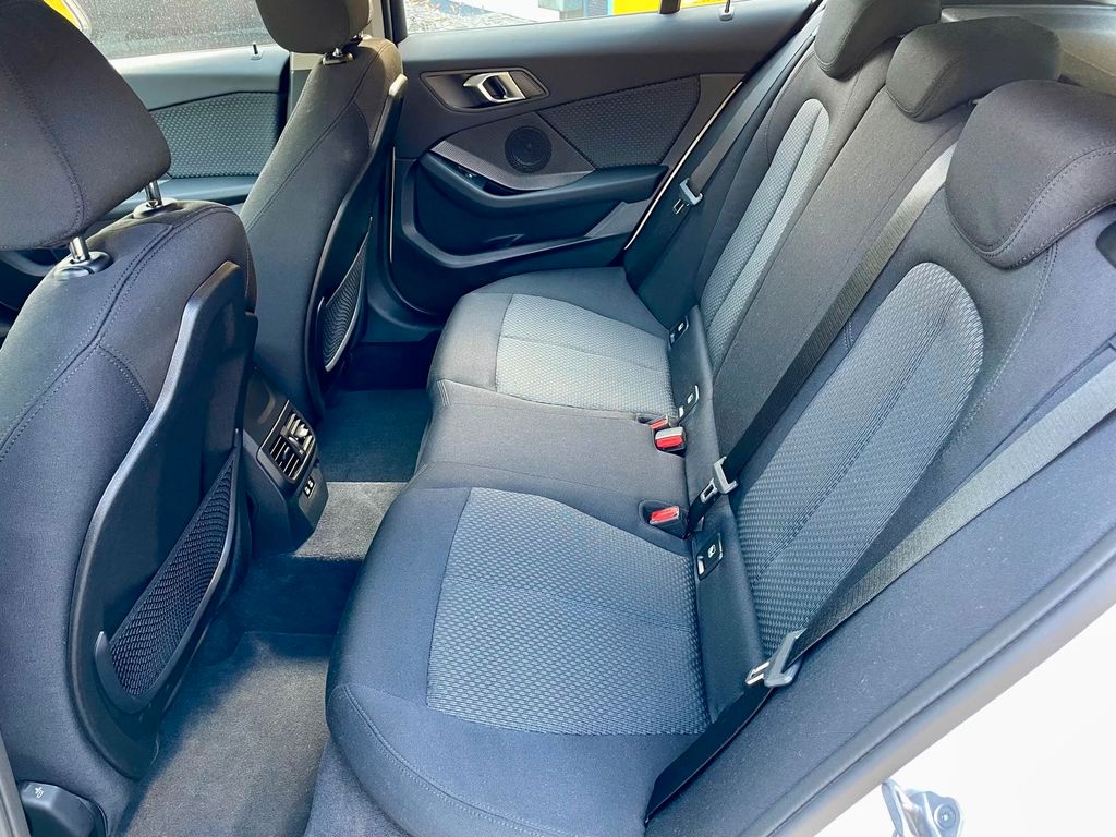 BMW 116 2024