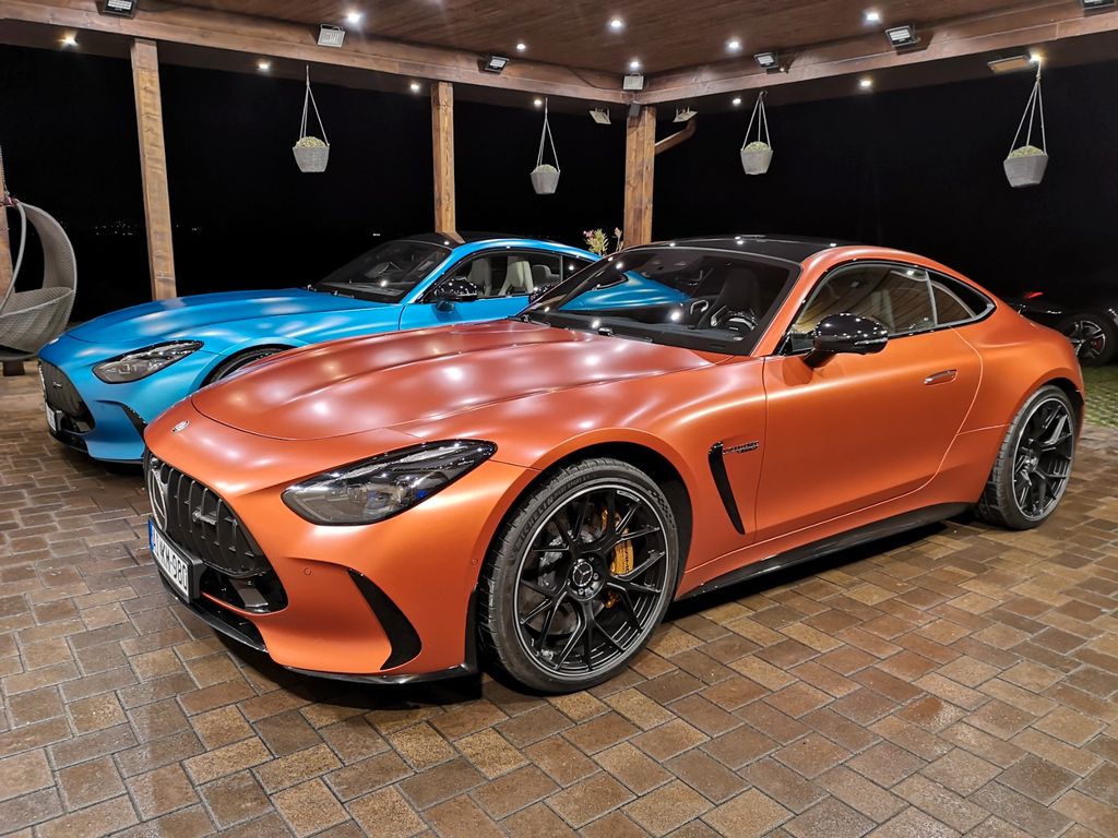 Mercedes-Benz AMG GT 2025