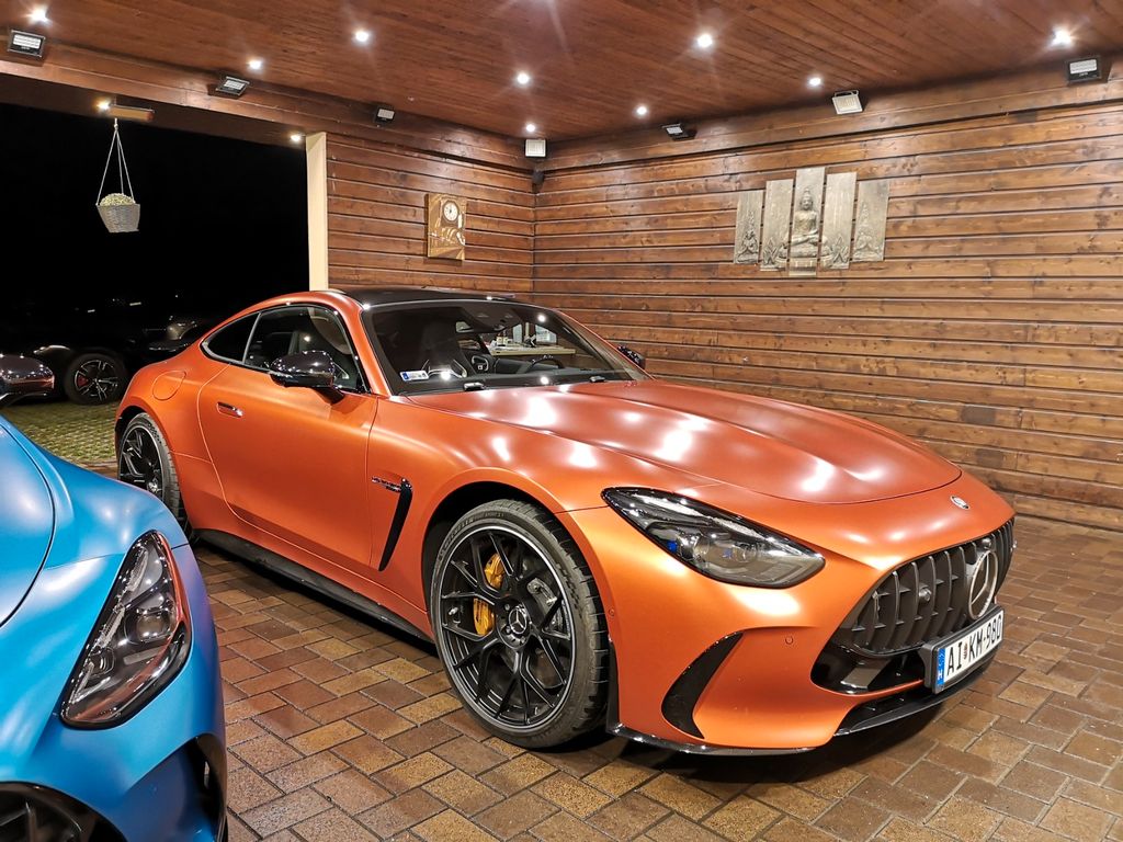 Mercedes-Benz AMG GT 2025