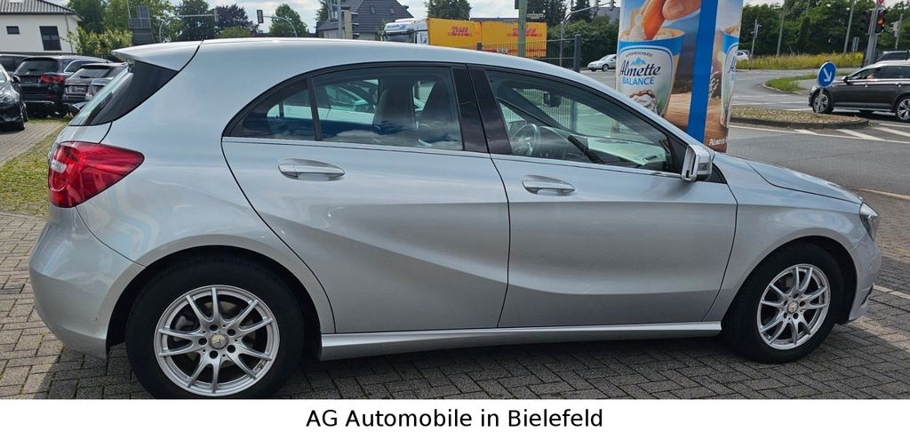 Mercedes-Benz A 180 2014