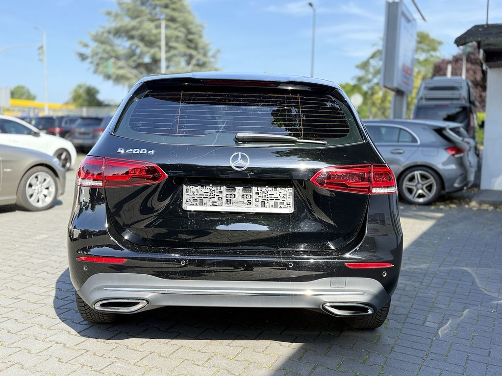 Mercedes-Benz B 200 2022