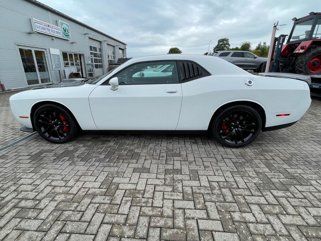 Dodge Challenger 2023