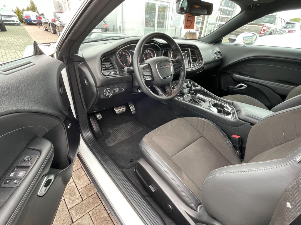 Dodge Challenger 2023