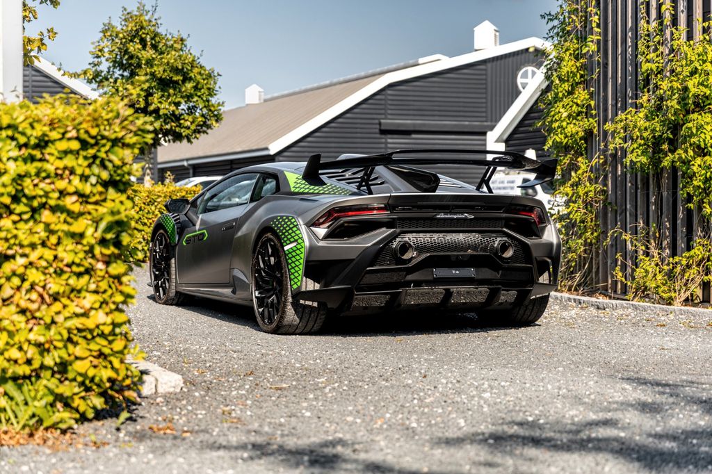 Lamborghini Huracán 2022