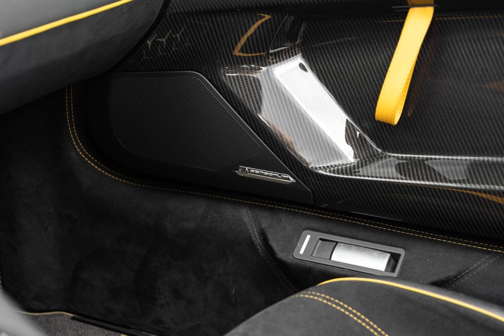 Lamborghini Aventador 2017