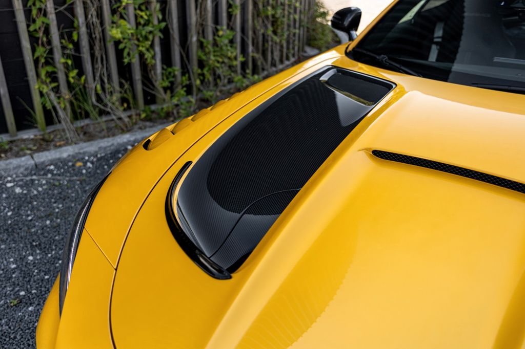 Mercedes-Benz AMG GT 2024