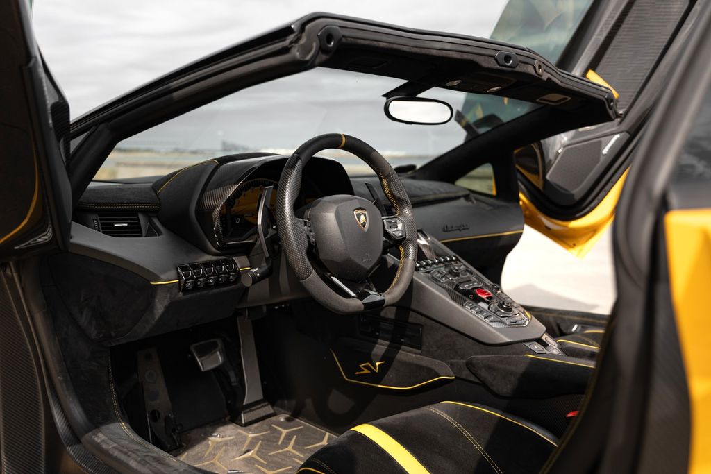 Lamborghini Aventador 2017