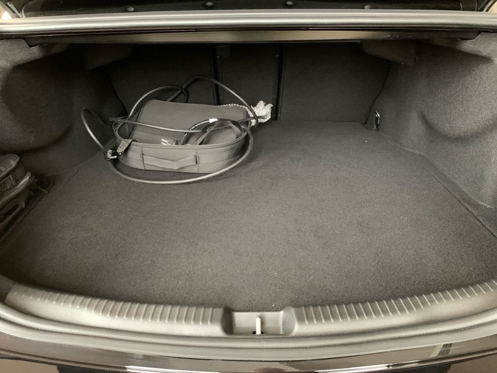 Mercedes-Benz C 300 2024