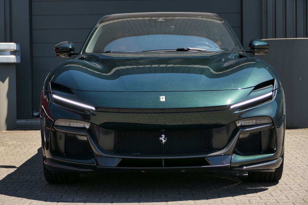 Ferrari Purosangue