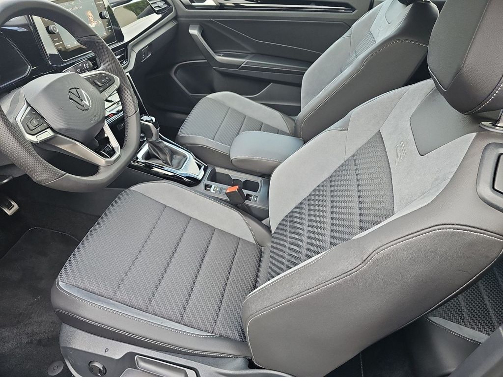 Volkswagen T-Roc 2025