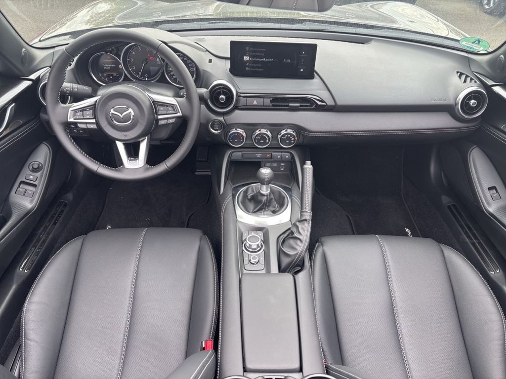 Mazda MX-5 2025