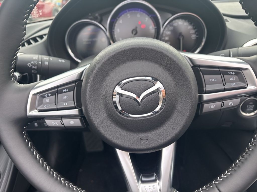 Mazda MX-5 2025