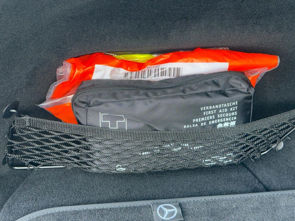 Mercedes-Benz E 220 2024