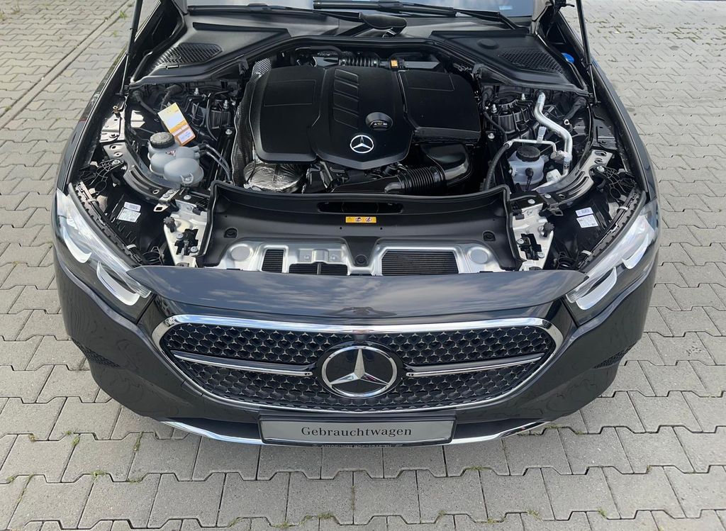 Mercedes-Benz E 220 2024