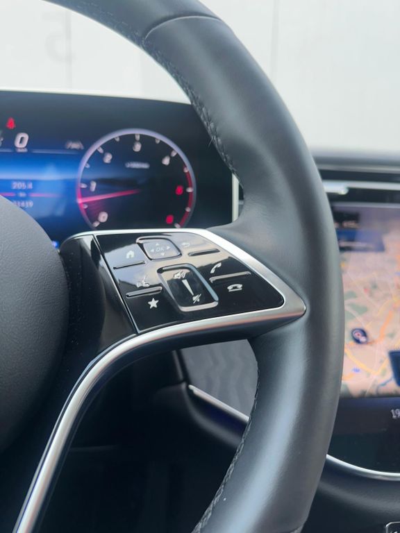 Mercedes-Benz E 220 2024