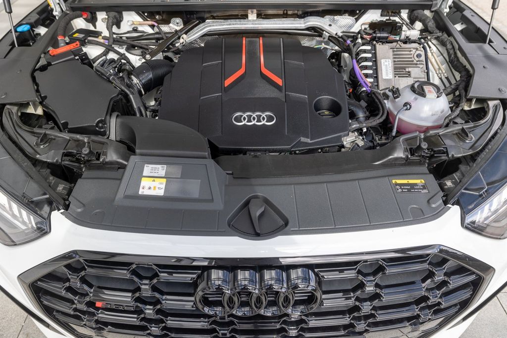 Audi SQ5 2022