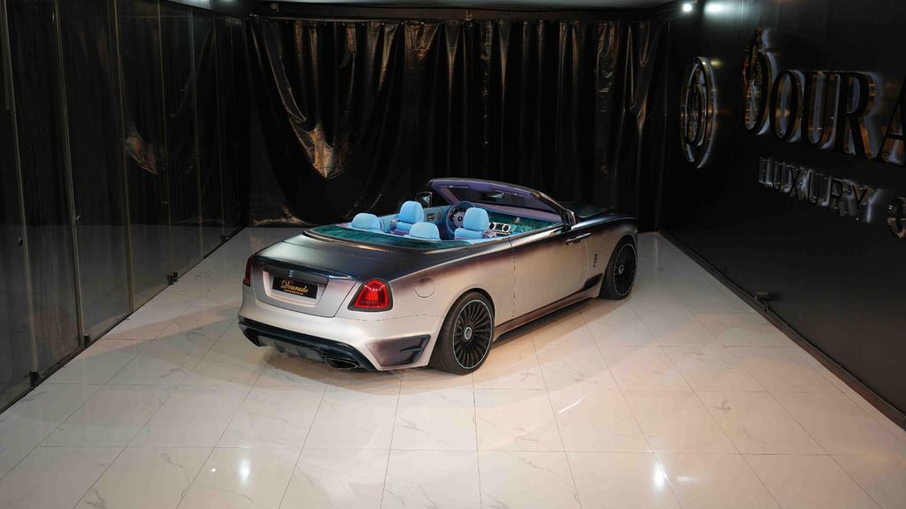 Rolls-Royce Dawn 2020