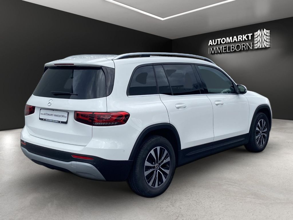 Mercedes-Benz GLB 180 2023