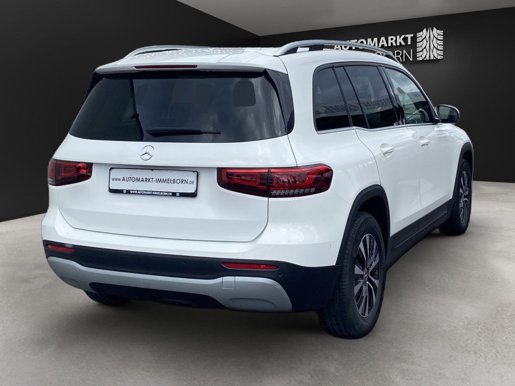 Mercedes-Benz GLB 180 2023